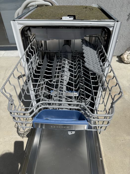 Съдомиялна за вграждане Bosch 45 см