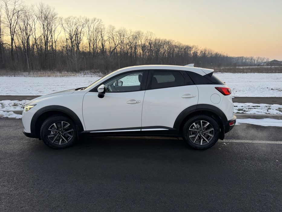 Vând Mazda CX-3
