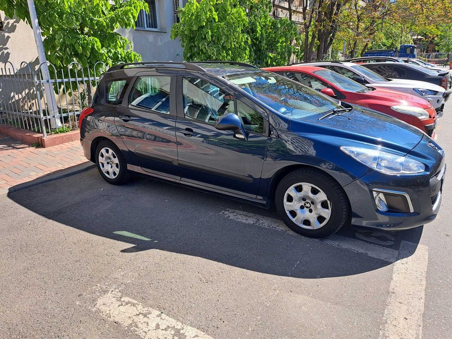 Vand Peugeot 308 sw 2011 diesel