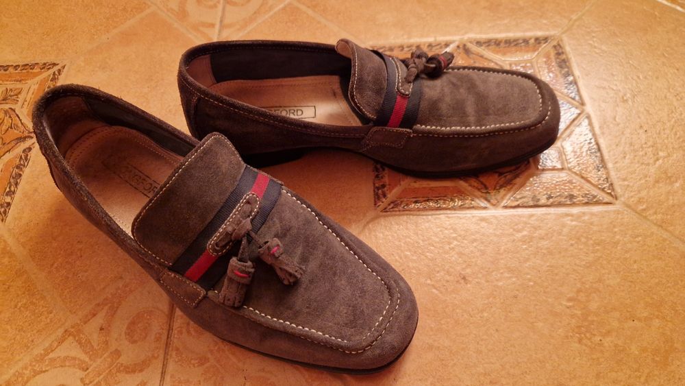 Vand pantofi barbati