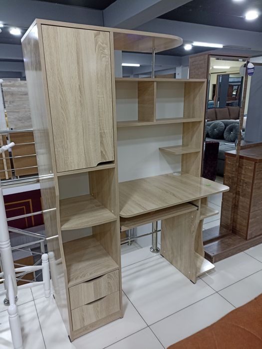 Компьютерный стол! Можно в рассрочку но без скидок!