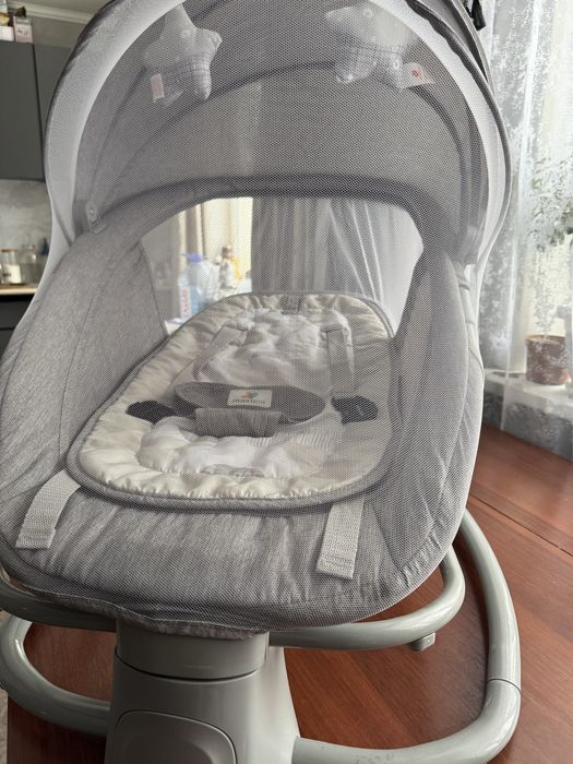 Продается электрический шезлонг люлька