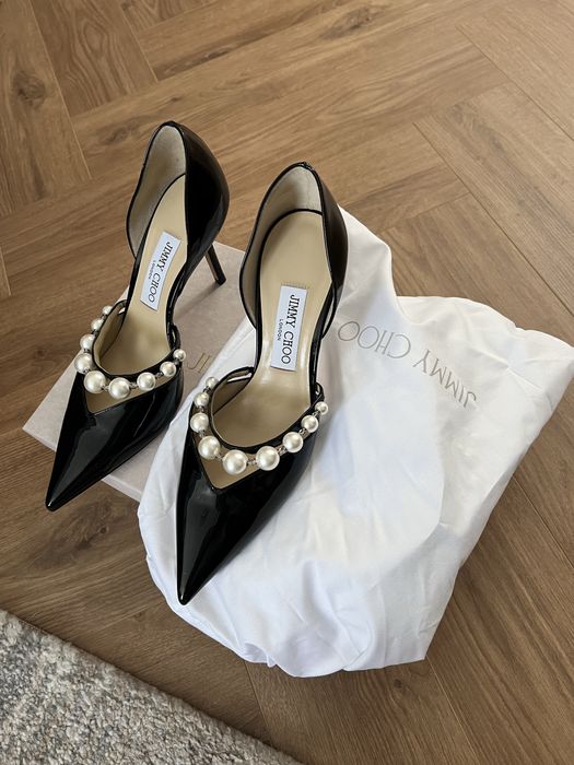 Pantofi Jimmy Choo!