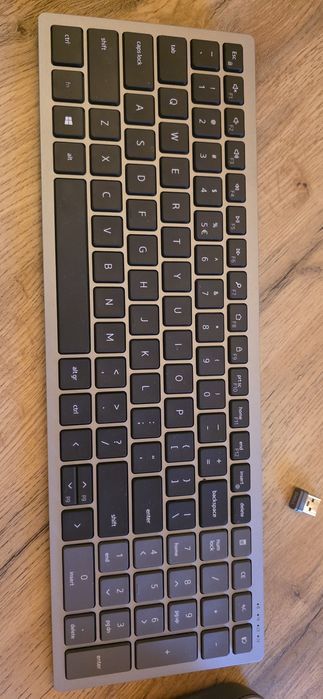 Dell KB7120wc безжични клавиатура и мишка, bluetooth, dongle