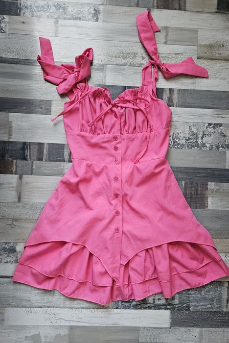 Нова рокля S размер