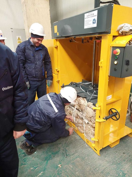 Presa de balotat deseuri s-h