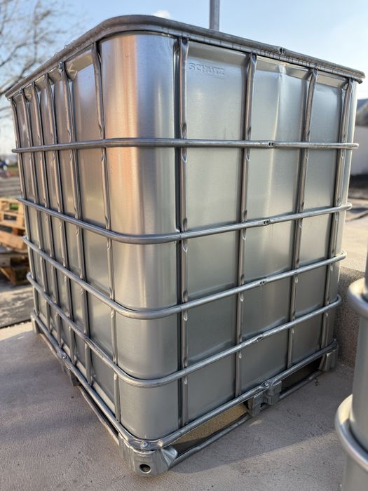 Butoi/Bazin/cub de 1000l/o tona invelit in tabla