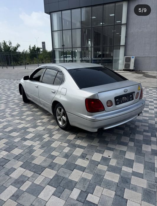 Продам Lexus GS 300