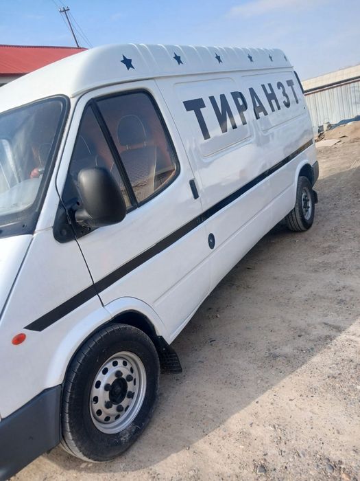 ford transit yuk furgon srochna sotiladi