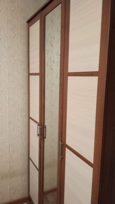 Продам шкаф б/у в хорошем состоянии