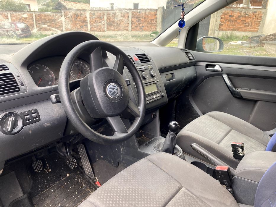 Volkswagen Touran на части