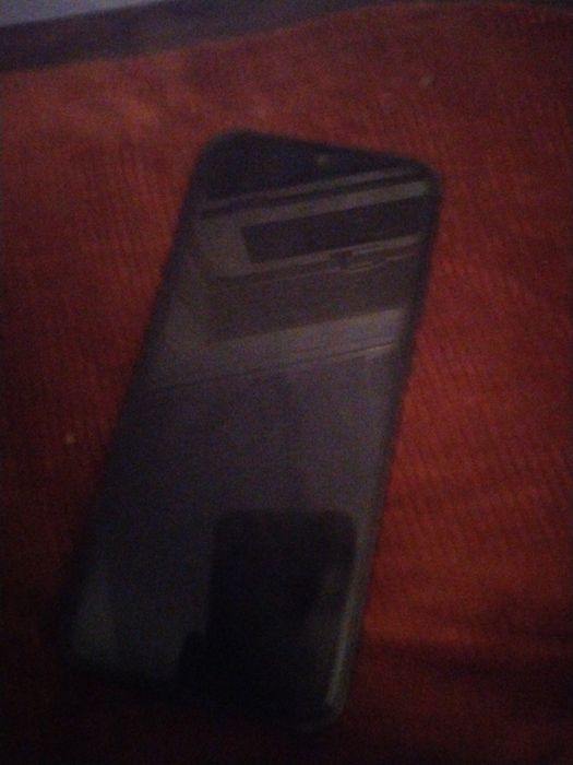 Продам телефон сонсунг 04 е