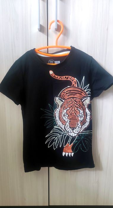 Комплект летни дрешки за момче с размер 134 см