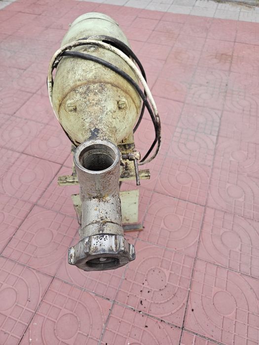 Продам мясорубку