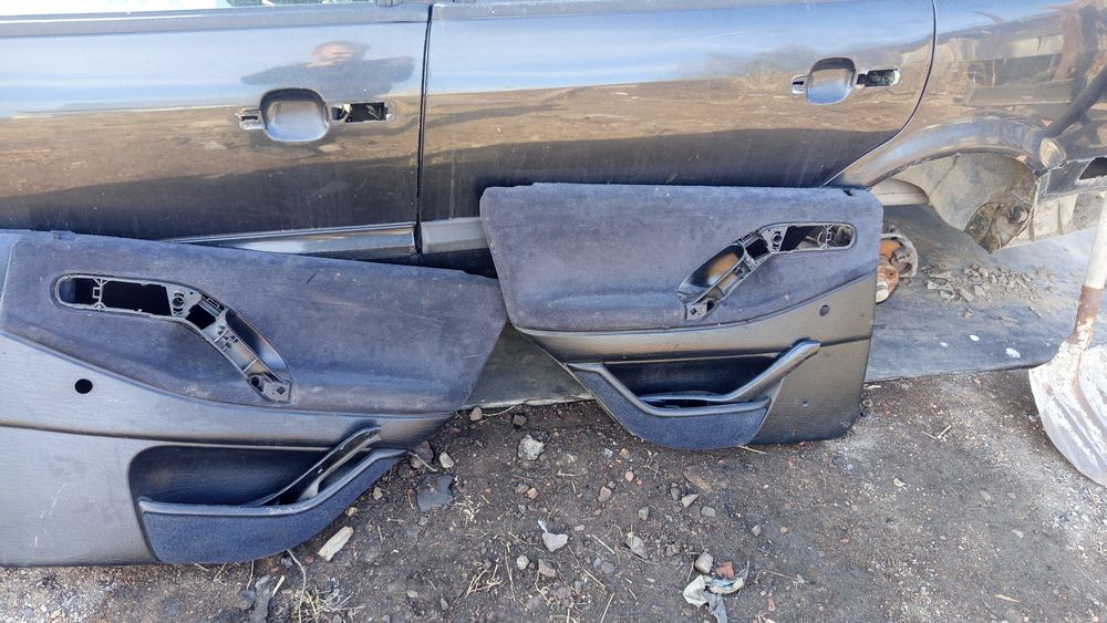 Ауди 80 б3 пассат б3 по запчастям