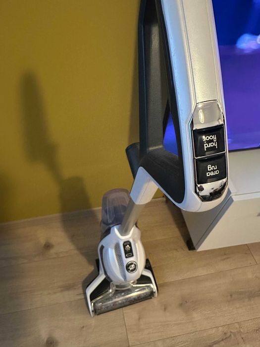 Вертикална прахосмукачка безкабелна Bissell