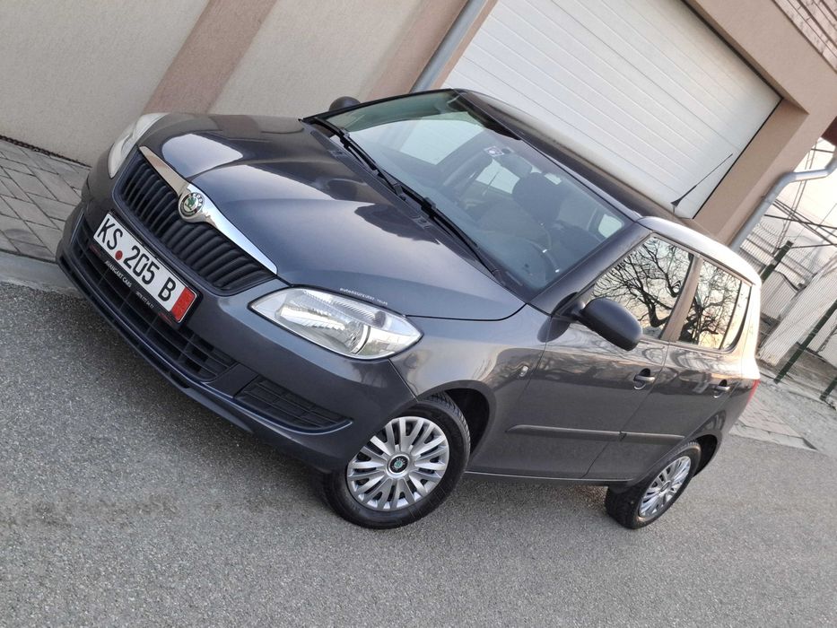 Scoda Fabia. 1.2 benzina euro 5 .2012 ( vw polo, Seat ibizza)