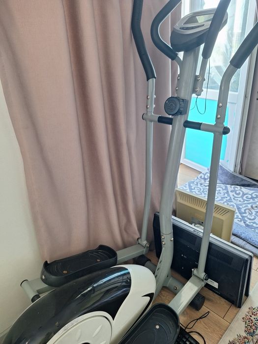 Продам элипсоид FitnessArt