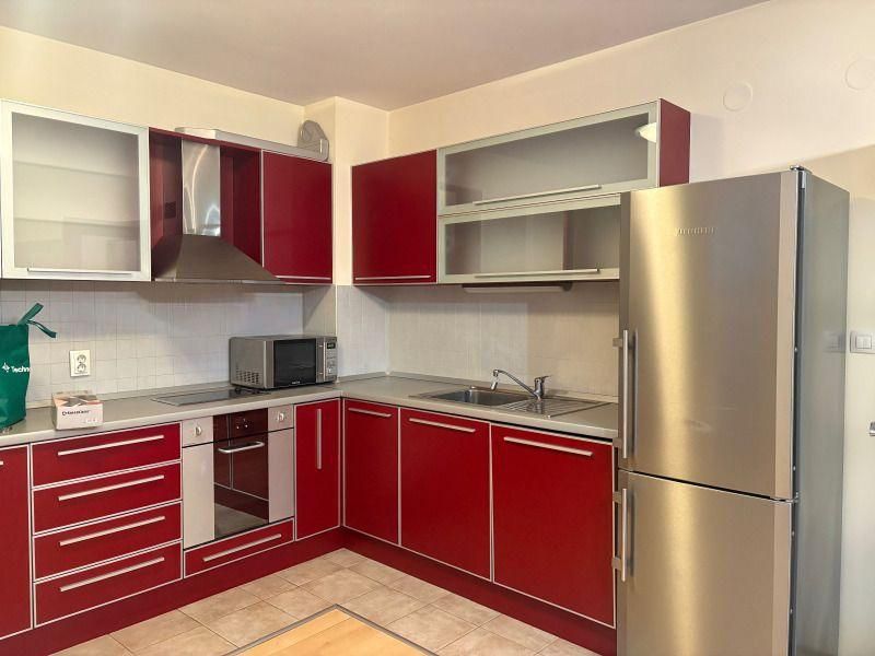 Двустаен апартамент под наем в ж.к. Гоце Делчев, 2217167