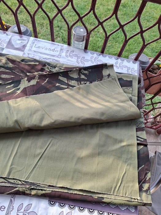 Tesatura camuflaj pentru pescari si vanatori