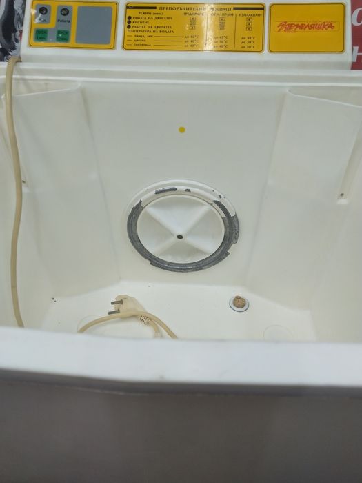 Полуавтоматична ретро пералня "Пепеляшка "