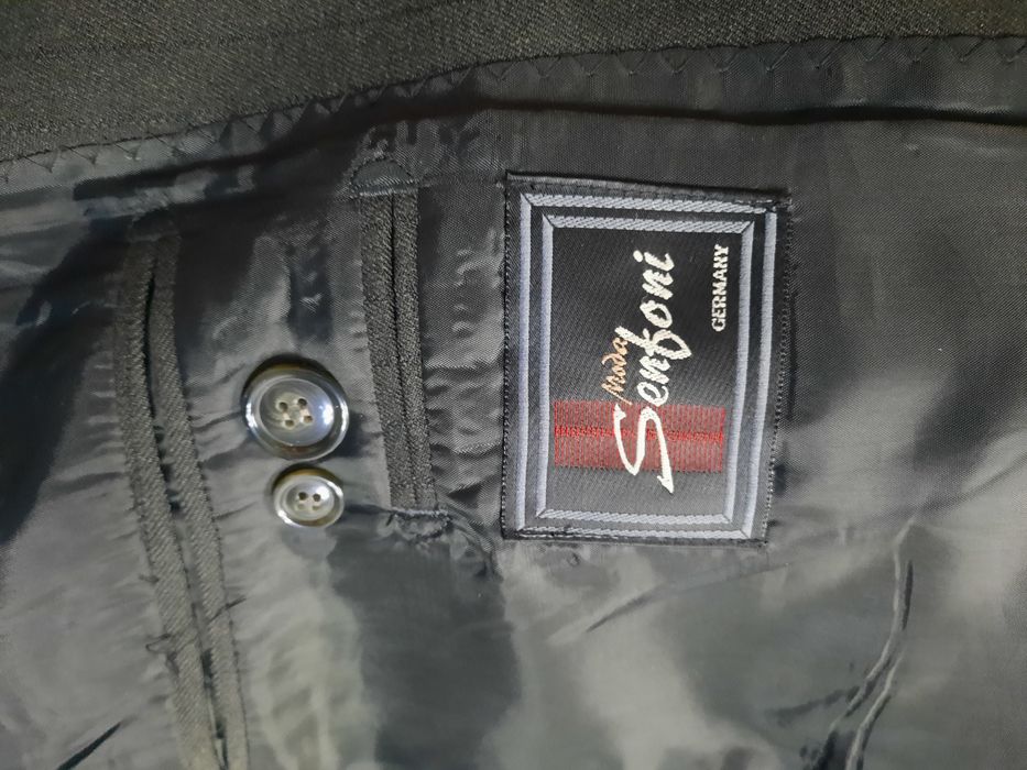 Продам костюм мужской  б/у.у