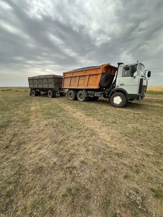 Продам автомобиль  МАЗ с прицепом
