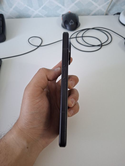 Poco F7 ultra , обменяю или продам