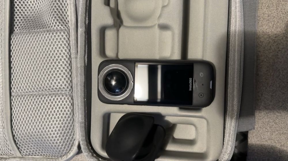 Экшн камера insta 360 x3