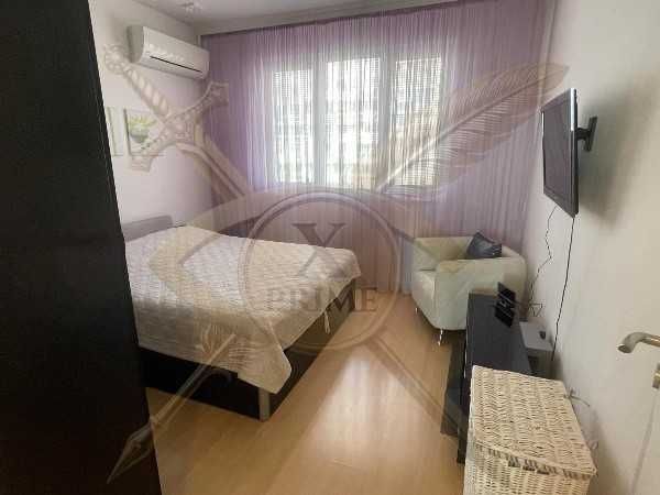 Тристаен апартамент във Възраждане 3! 21915202
