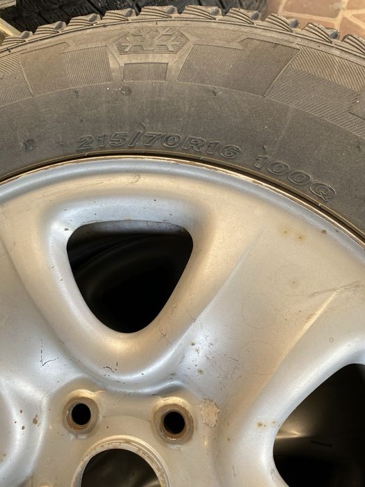Автошина с диском