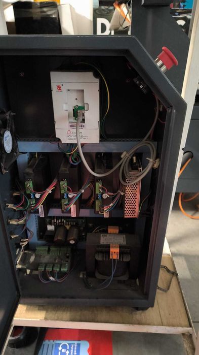 Router CNC 120 X 120 cm