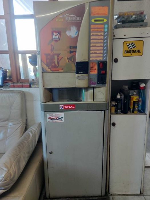 Вендинг кафеавтомат Зануси Брио