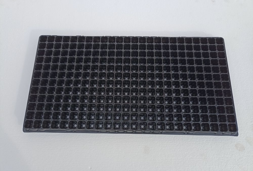 Кассеты для рассады 288 ячеек