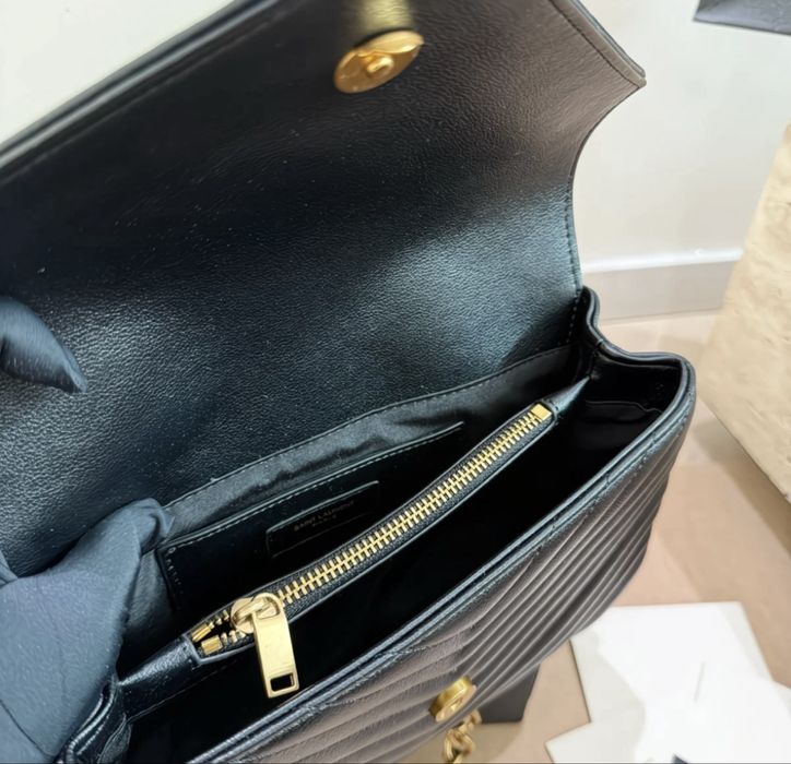 Стильная сумка Yves Saint Laurent