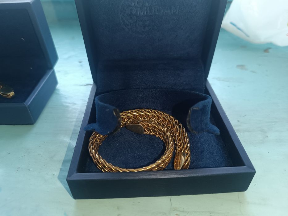 Продам комплект серебро