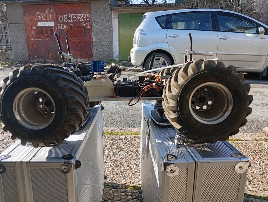 Рц  модели,с двг и електрически 1:10