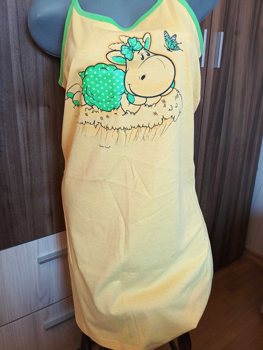 Дамски нощници различни размери