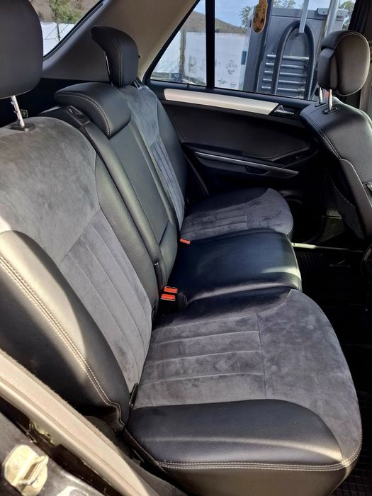 Vând Mercedes ML 280