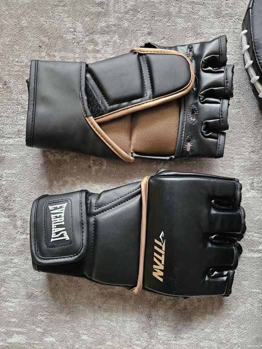 Колани за Бокс Box! EVERLAST MMA граплинг,  ръкавици, лапи