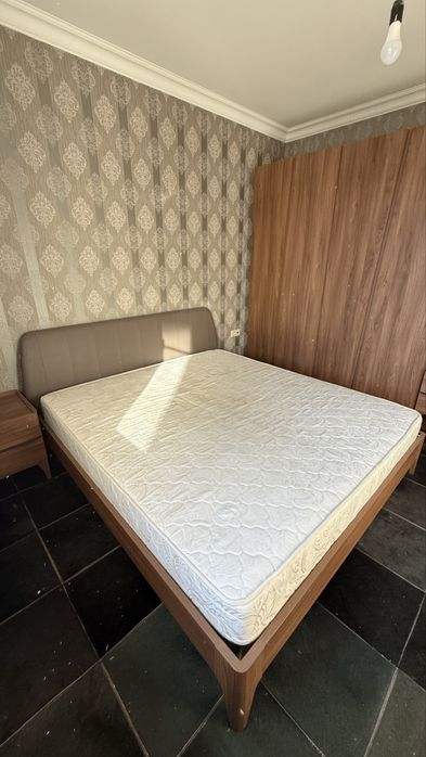 Двухместная кровать
