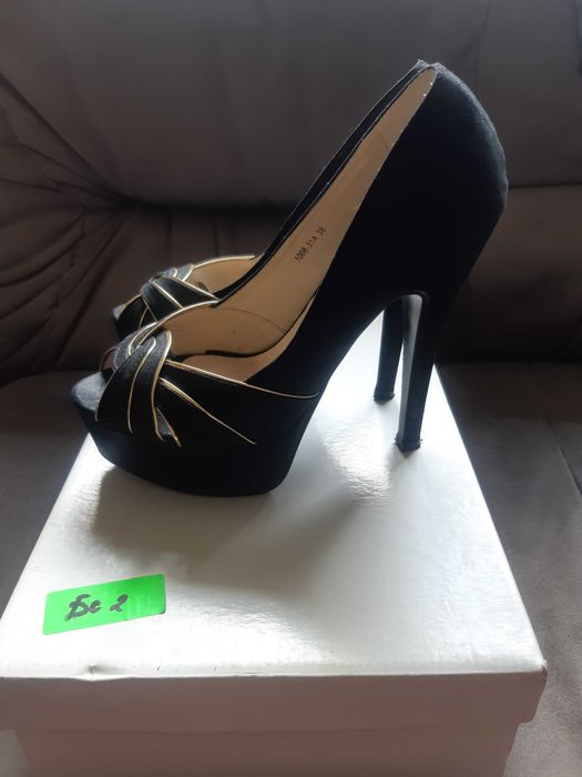 Рокля за абитуриенски бал черна,бална рокля  ,ПОДАРЪК ОБУВКИ!