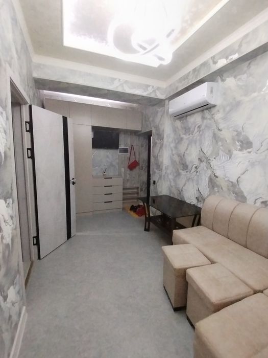 Продаётся 1/1/3 в новостройке на против машинного базара