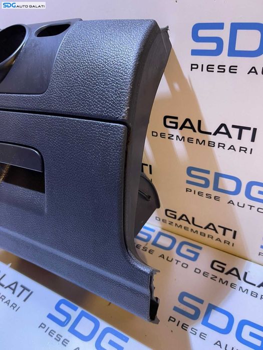 Rama Bloc Lumini Plastic Torpedo Torpedou Mic Bord Stanga Sofer Volkswagen Jetta 2006 - 2011 Cod 1K1858367 1K1858341 1K1857919D