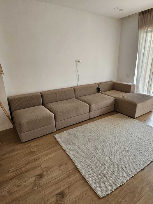 Canapea coltar moderna Ikea - sezlong dreapta -cu spatii de depozitare