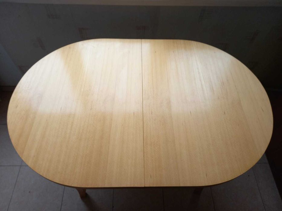 Кухненска маса за хранене - разтегатъелна