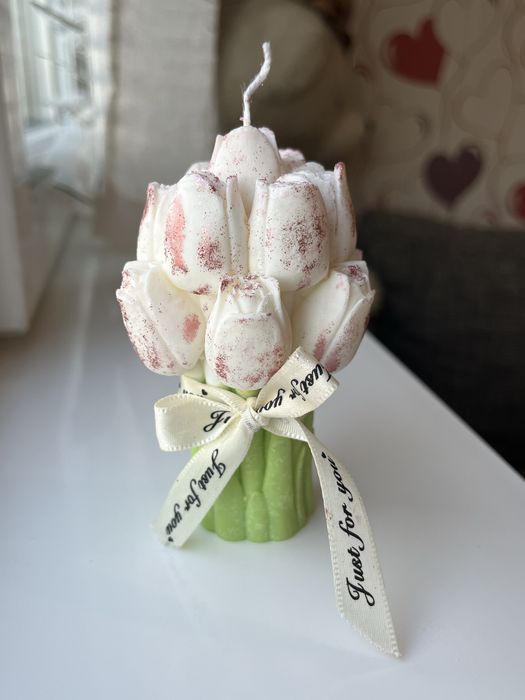 Ароматни свещи и букети