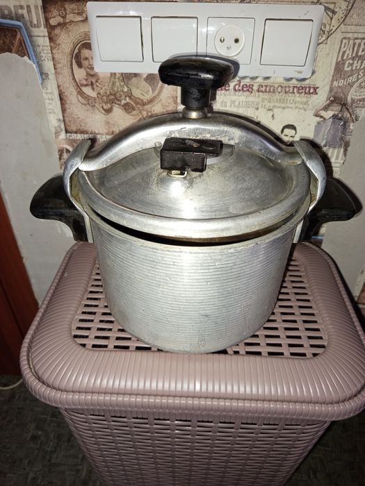 Скороварка продам Советская