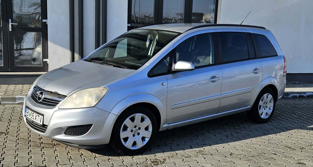 Opel Zamfira de vazare