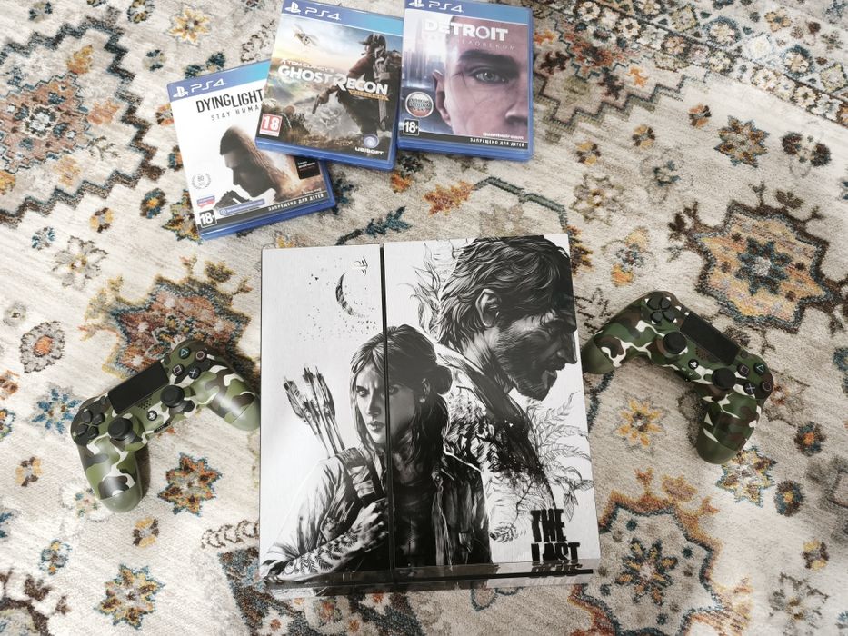 Playstation 4 с топовыми играми